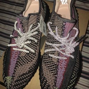 adidas Yeezy Boost 350 V2 Yecheil